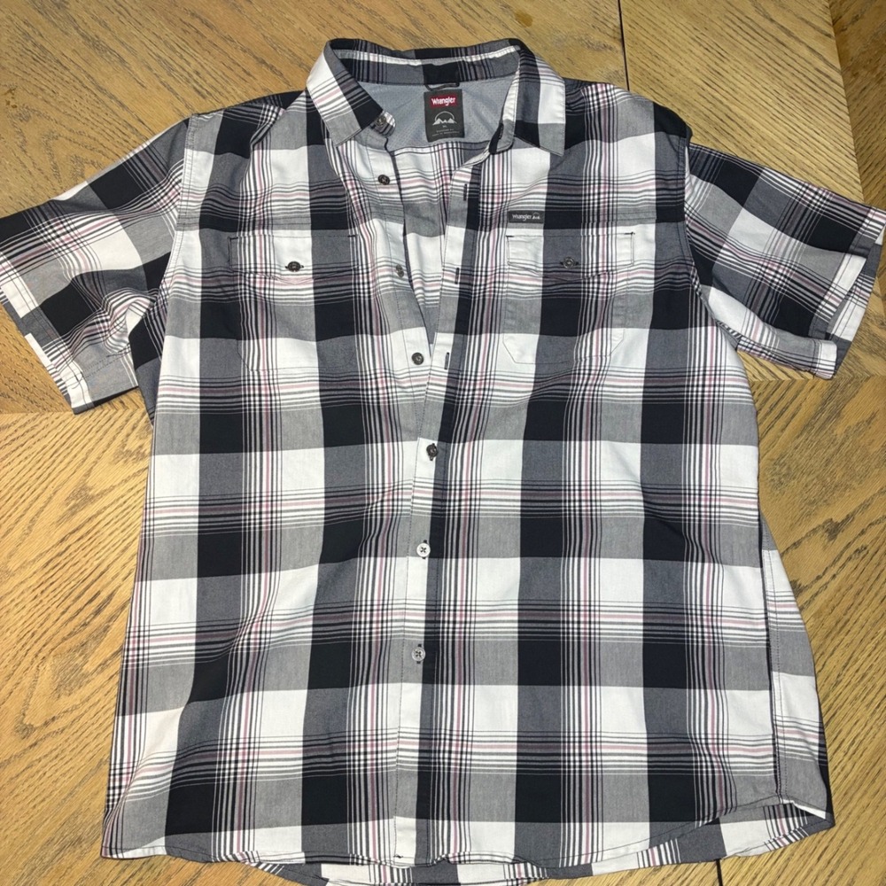 Wrangler Mens Plaid Short Sleeve Button Down Shirt Black White Pink XL 112336189